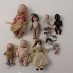 901 8299 SET OF DOLLS